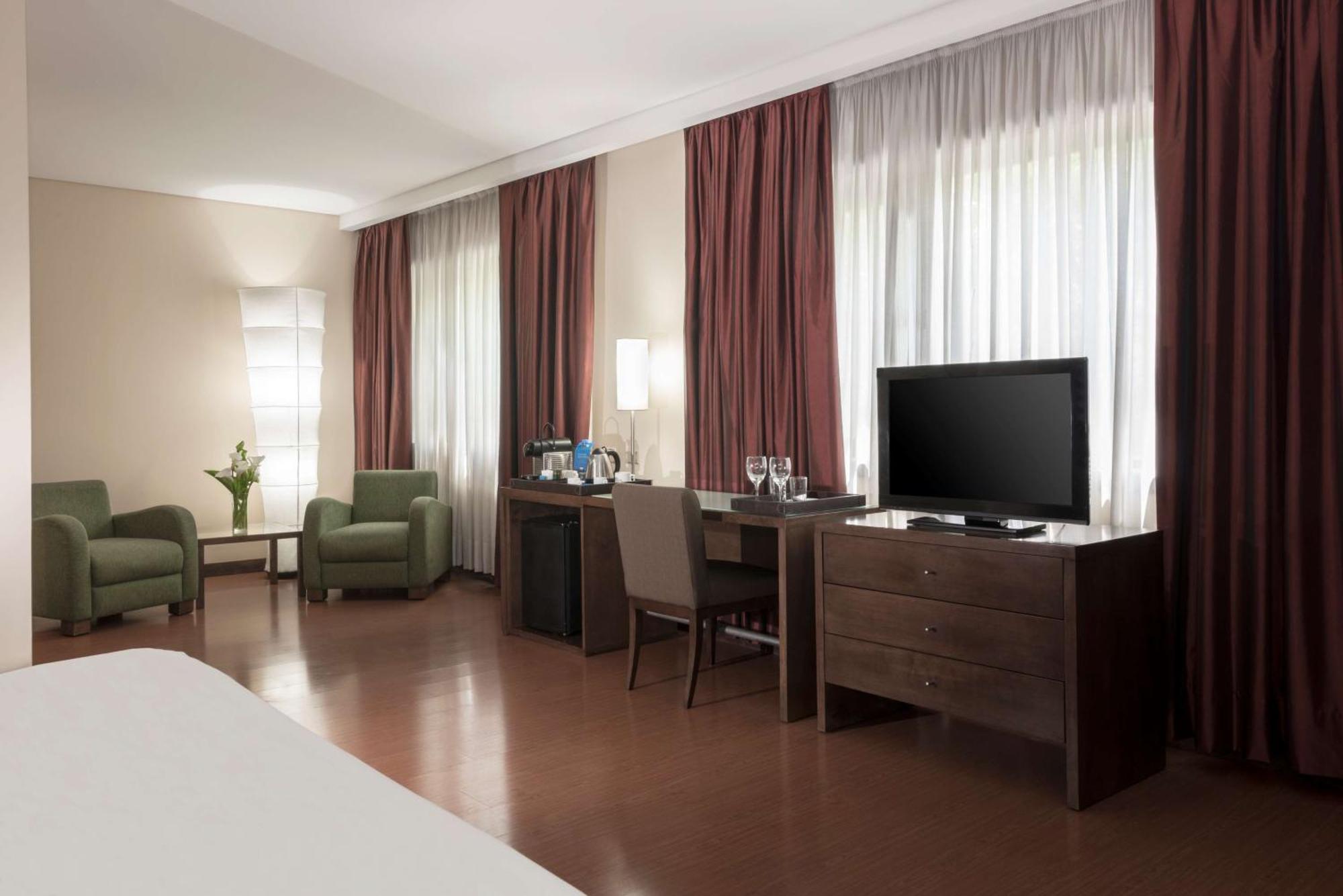 Nh Mendoza Cordillera Hotel Eksteriør billede