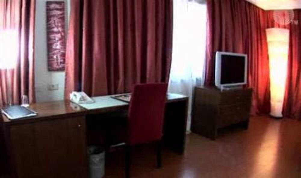 Nh Mendoza Cordillera Hotel Eksteriør billede